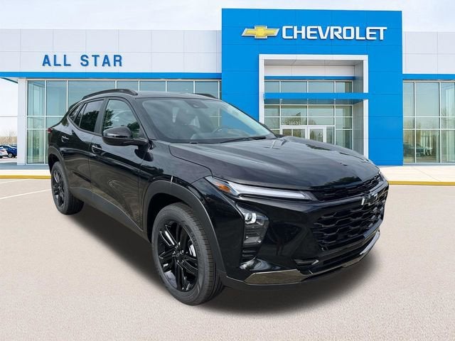 2026 Chevrolet Trax ACTIV in Mosaic Black Metallic — front three-quarter view