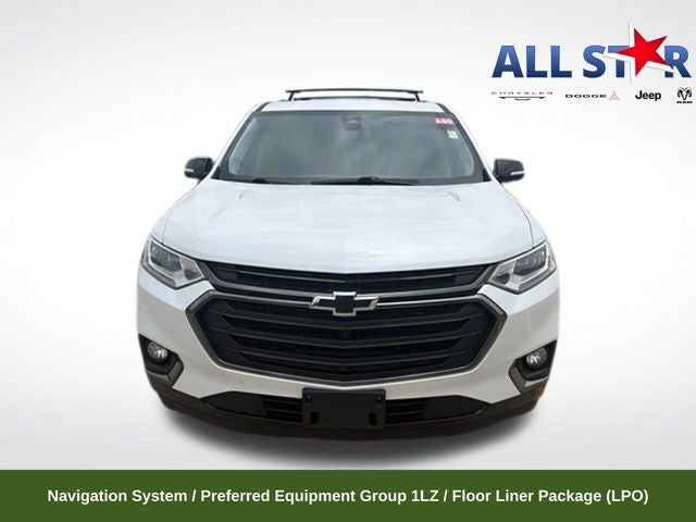 2019 Chevrolet Traverse Premier in Iridescent Pearl Tricoat — front three-quarter view