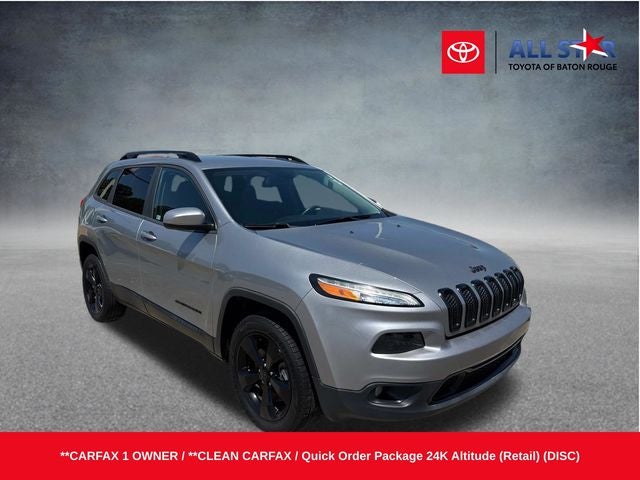 2016 Jeep Cherokee Latitude in Billet Silver Metallic Clearcoat — front three-quarter view